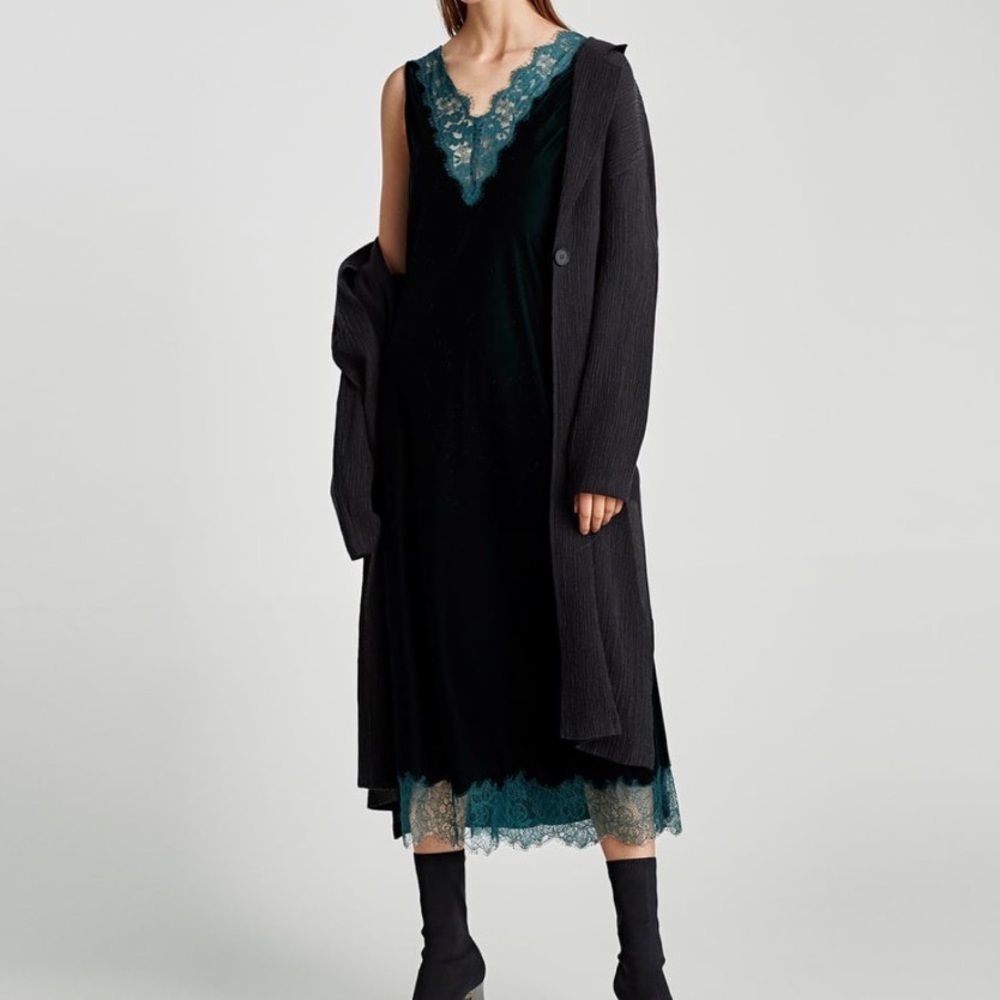 Zara Woman Green Velvet Lace Trim Sleeveless Midi Dress Size XS